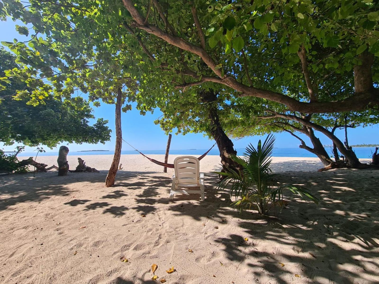 Kamadhoo Inn Екстер'єр фото