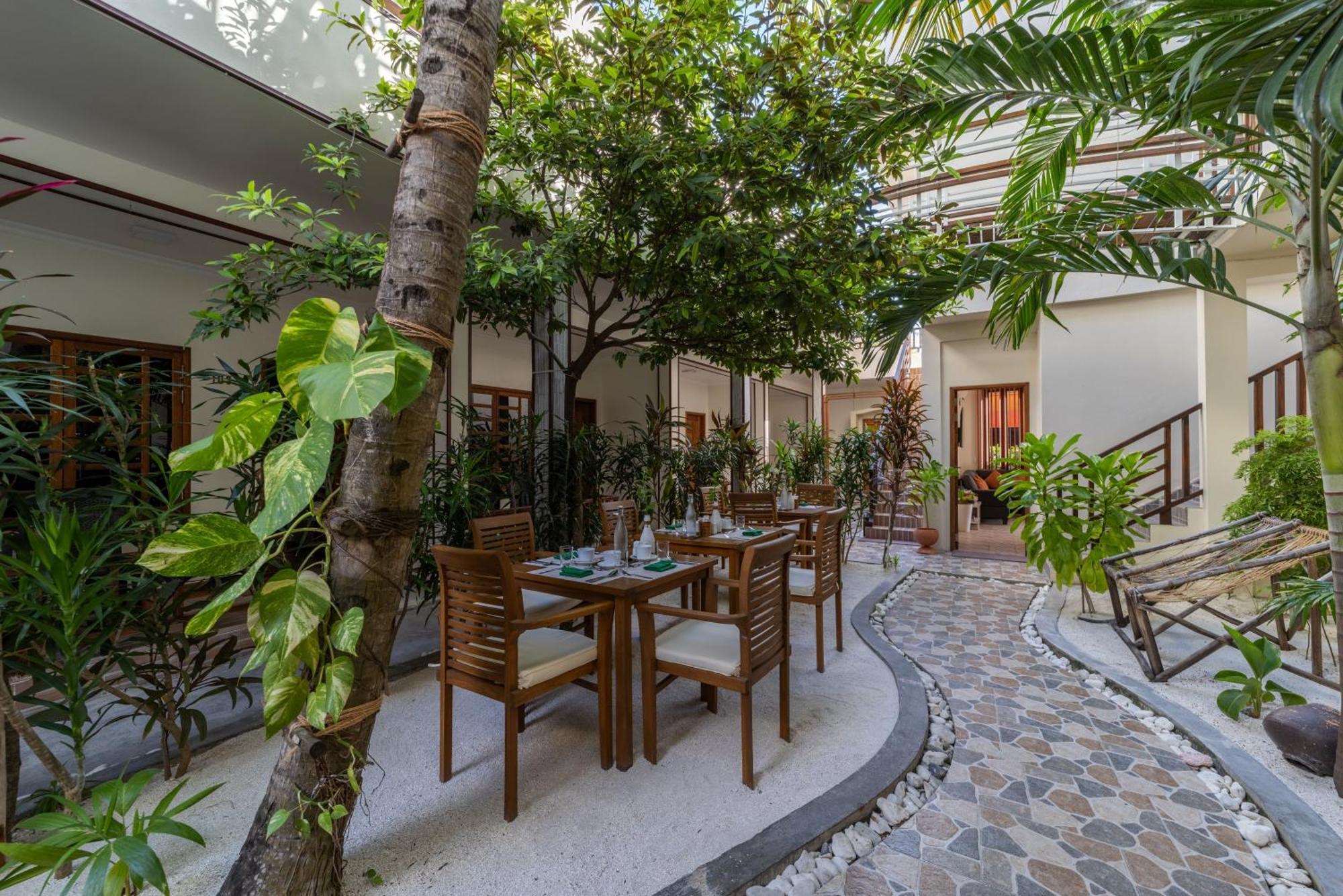 Kamadhoo Inn Екстер'єр фото